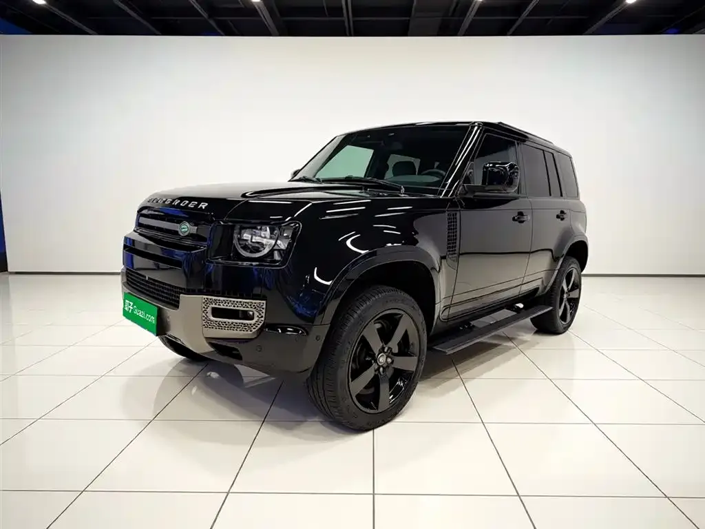 Land Rover Defender — фото 1