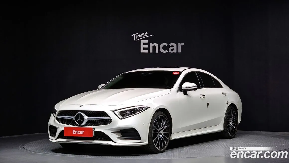 Mercedes-Benz CLS-Class — фото 1