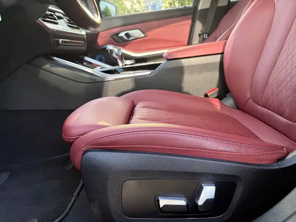 BMW 3 Series — фото 1