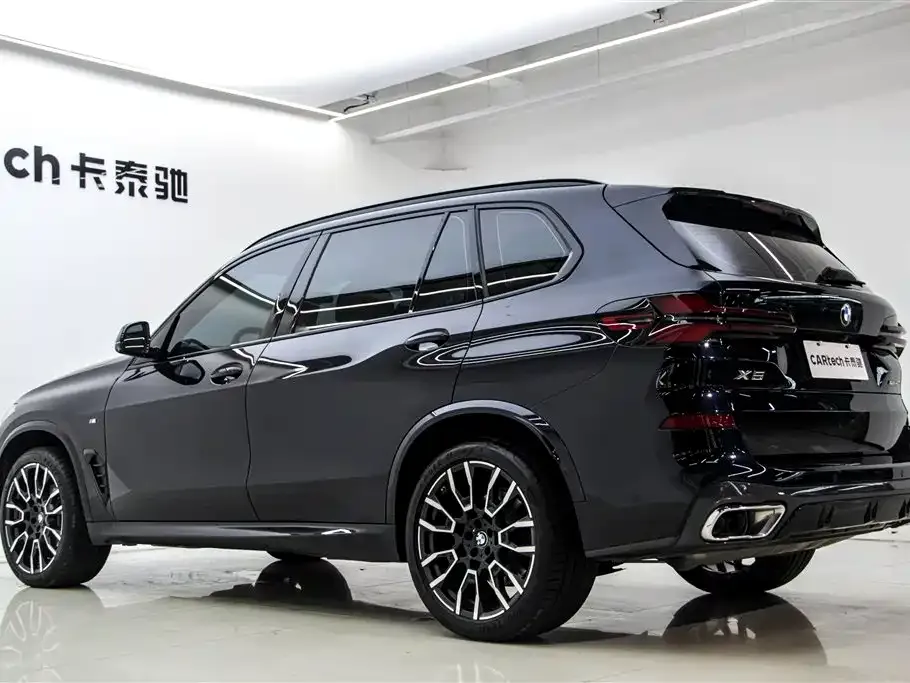 BMW X5 — фото 10