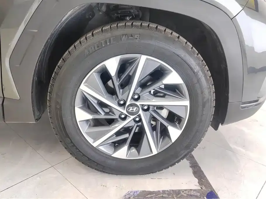 Hyundai Tucson — фото 9