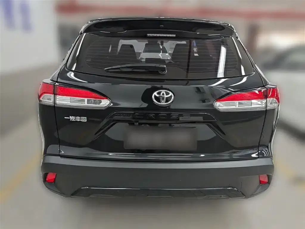 Toyota Corolla Cross — фото 9