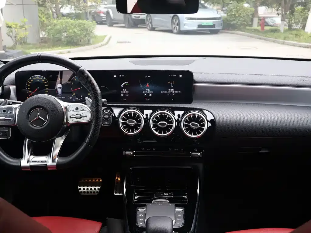 Mercedes-Benz A-Class AMG (Import) — фото 9
