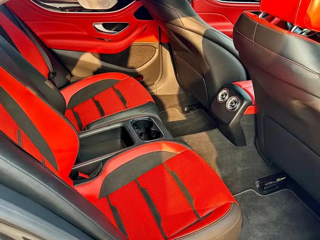 Mercedes-Benz AMG GT — фото 4