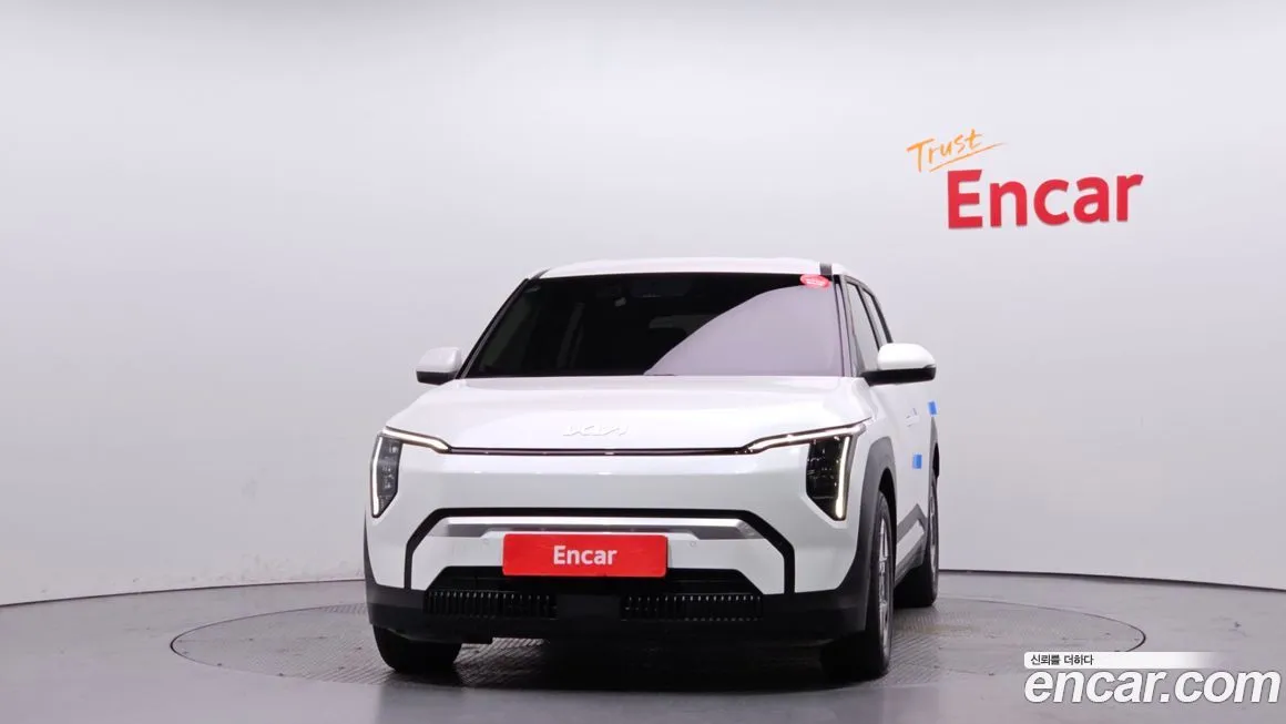 Kia EV3 — фото 2