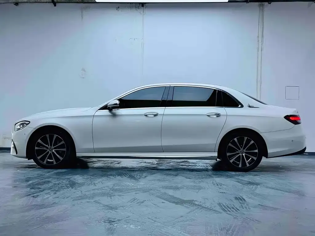 Mercedes-Benz E-Class New Energy — фото 6