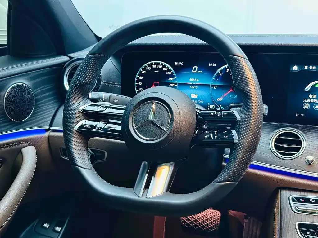 Mercedes-Benz E-Class New Energy — фото 7