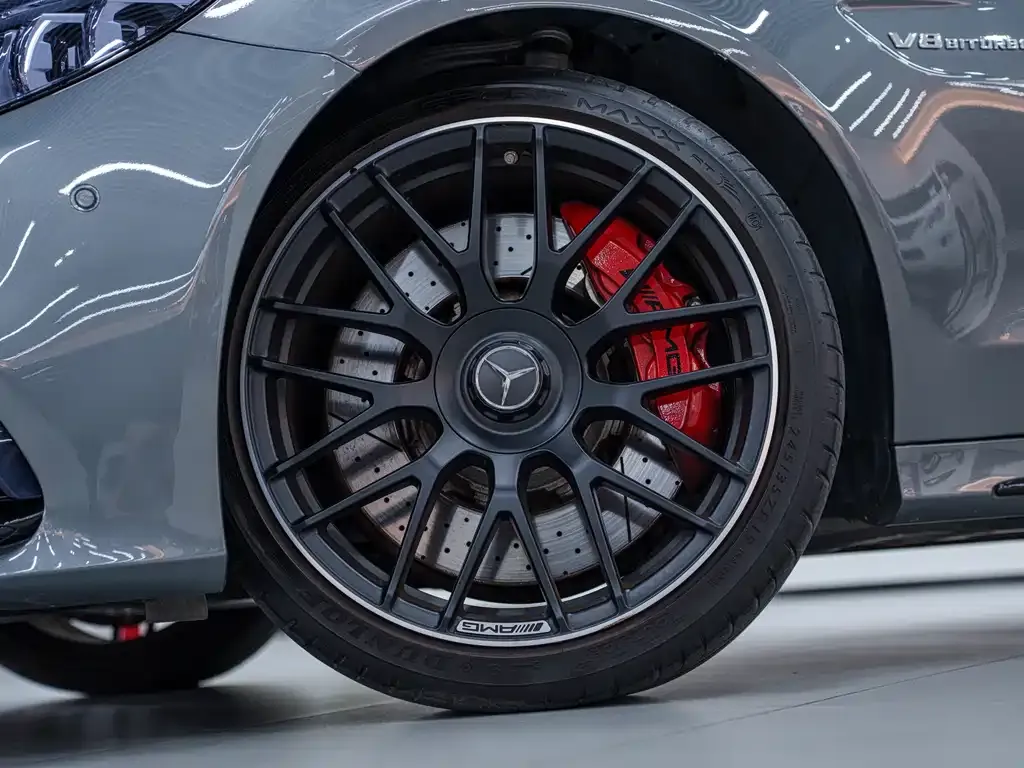 Mercedes-Benz C-Class AMG — фото 10