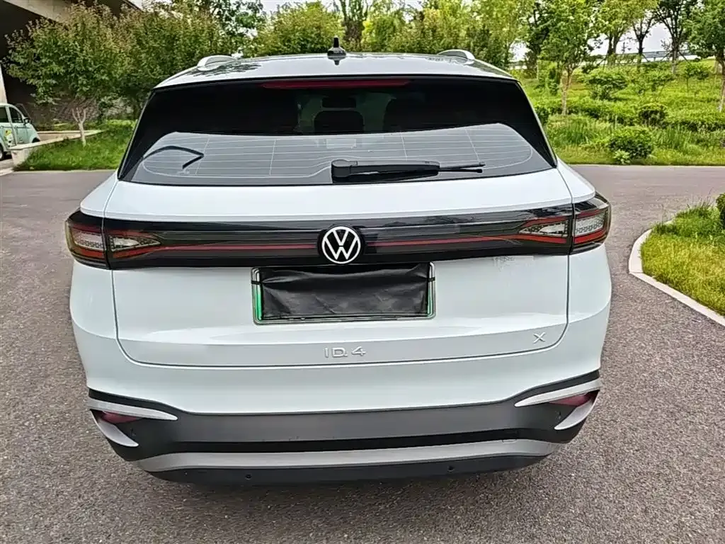 Volkswagen ID.4 X — фото 2