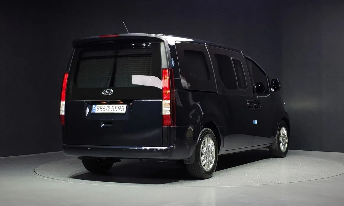 Hyundai Staria — фото 4