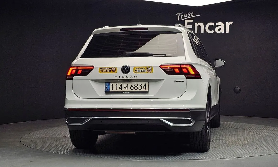Volkswagen Tiguan — фото 6