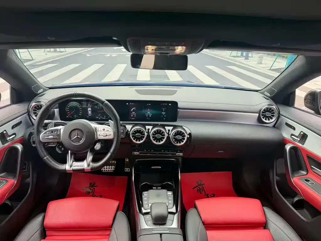 Mercedes-Benz CLA AMG — фото 4