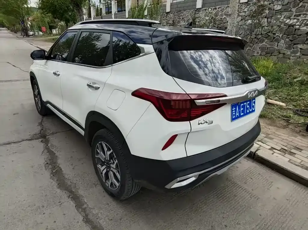 Kia KX3 — фото 3