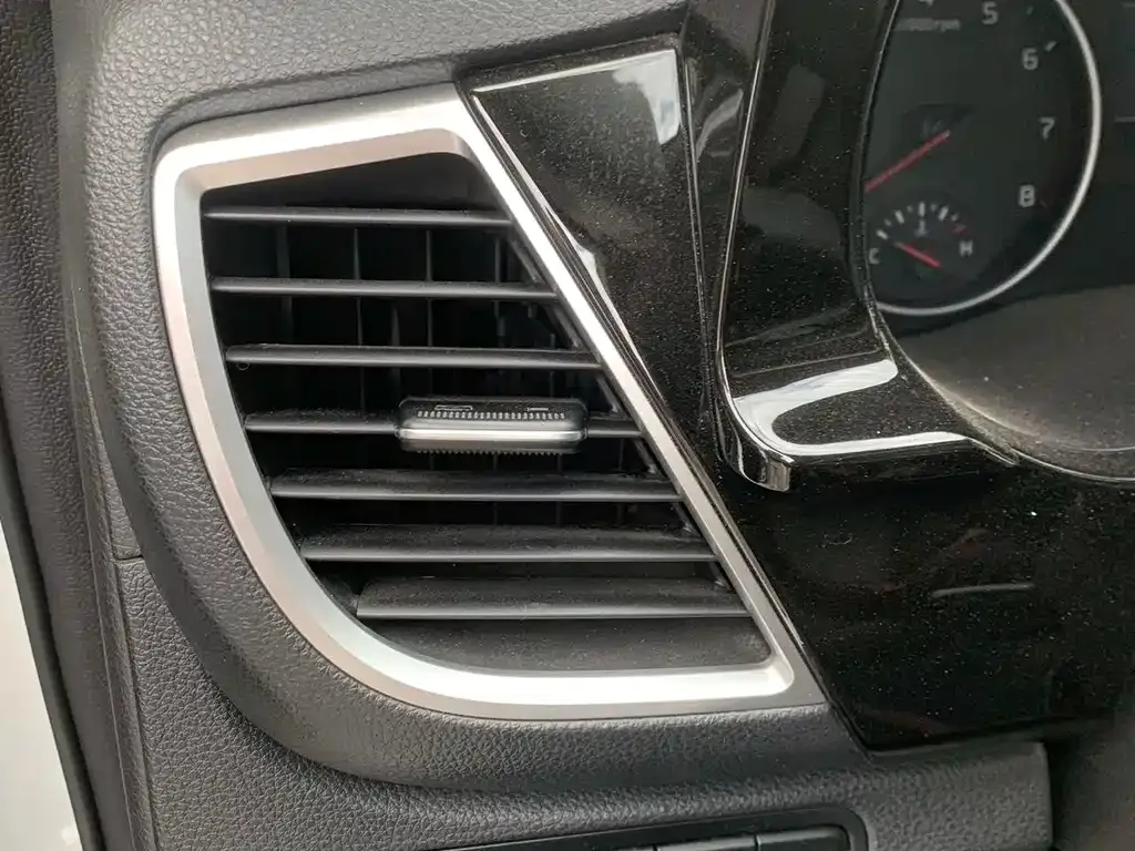 Kia KX3 — фото 2