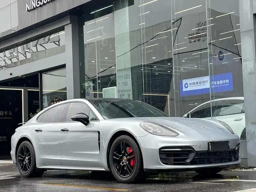 Porsche Panamera — фото 5