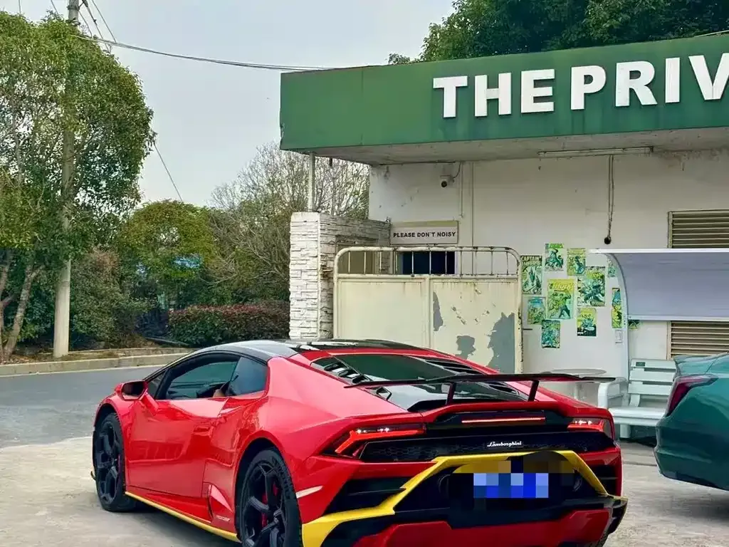 Lamborghini Huracan — фото 6