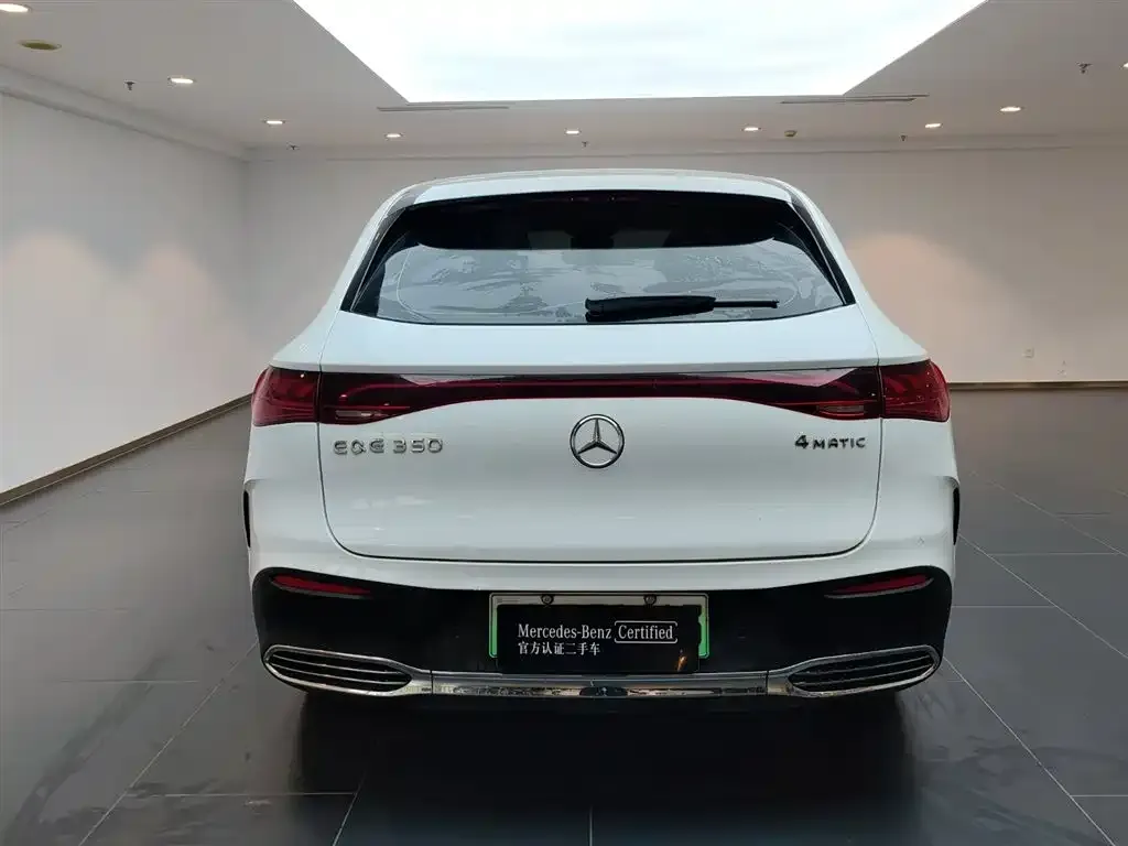Mercedes-Benz EQE SUV — фото 2