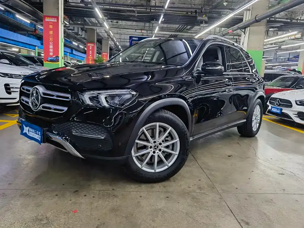 Mercedes-Benz GLE — фото 1