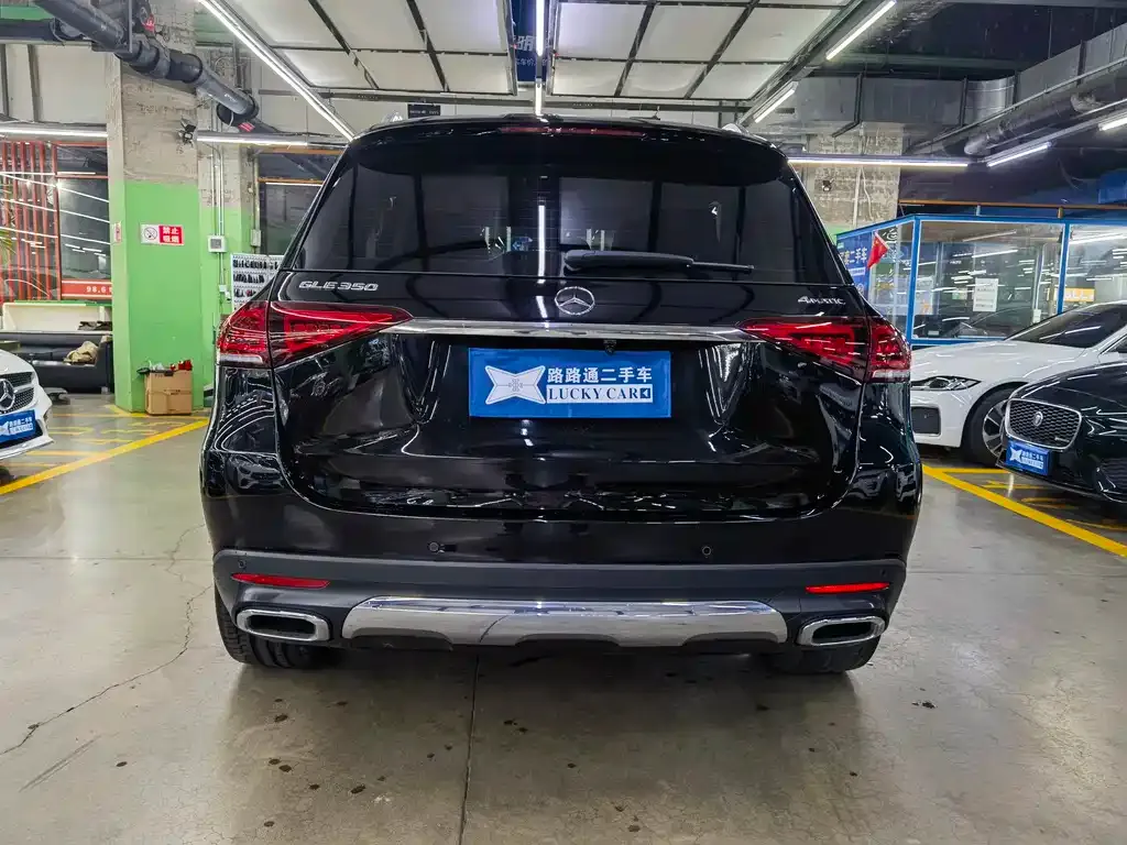 Mercedes-Benz GLE — фото 7
