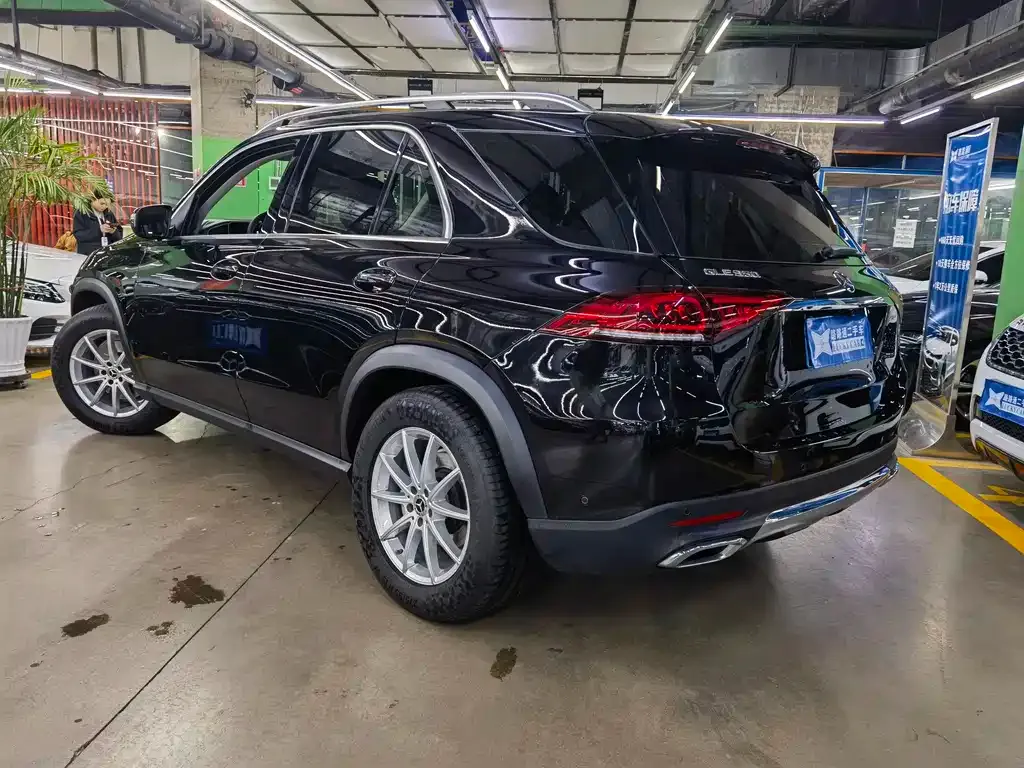 Mercedes-Benz GLE — фото 4
