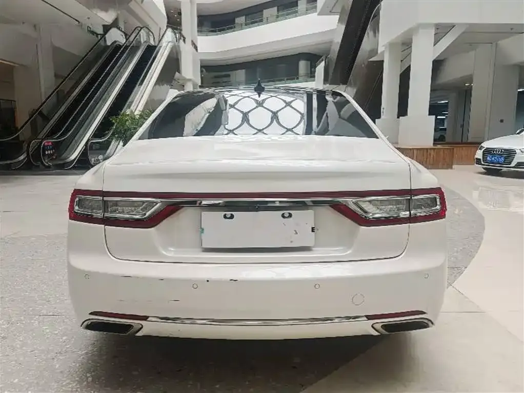 Lincoln Continental — фото 9