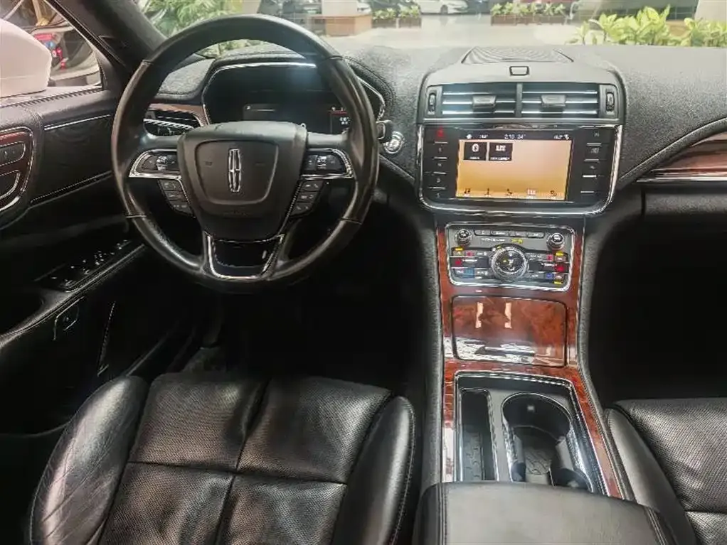 Lincoln Continental — фото 3