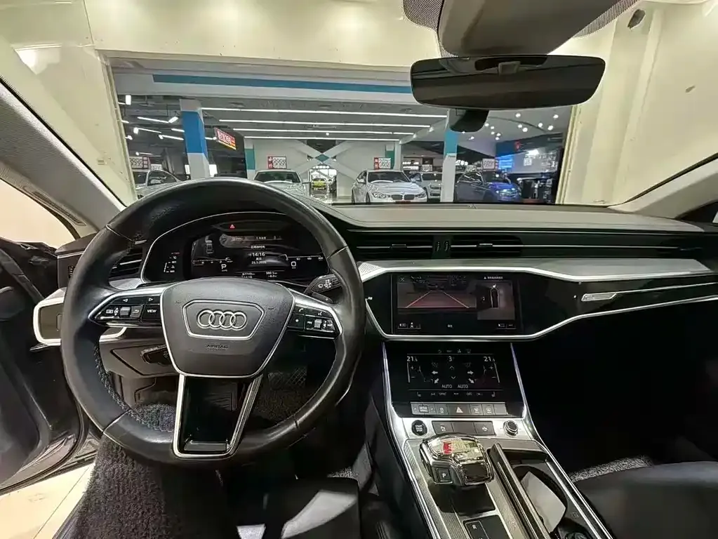 Audi A7 — фото 8