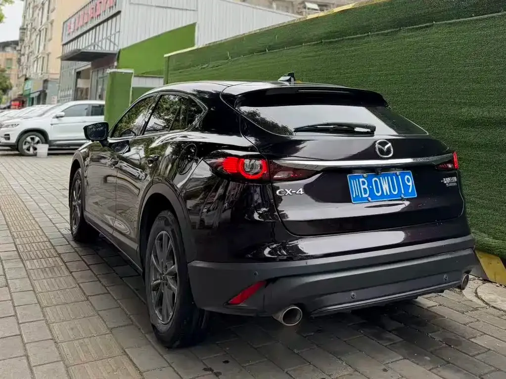 Mazda CX-4 — фото 9