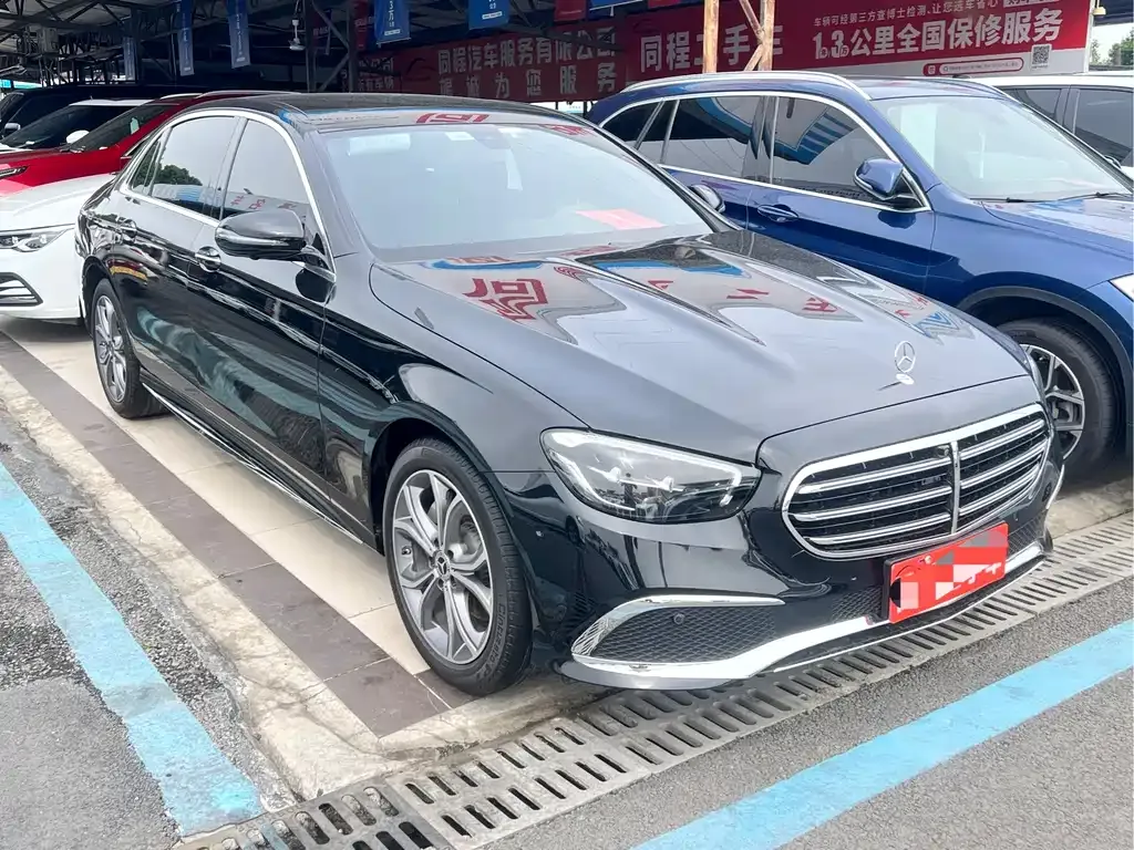 Mercedes-Benz E-Class — фото 10
