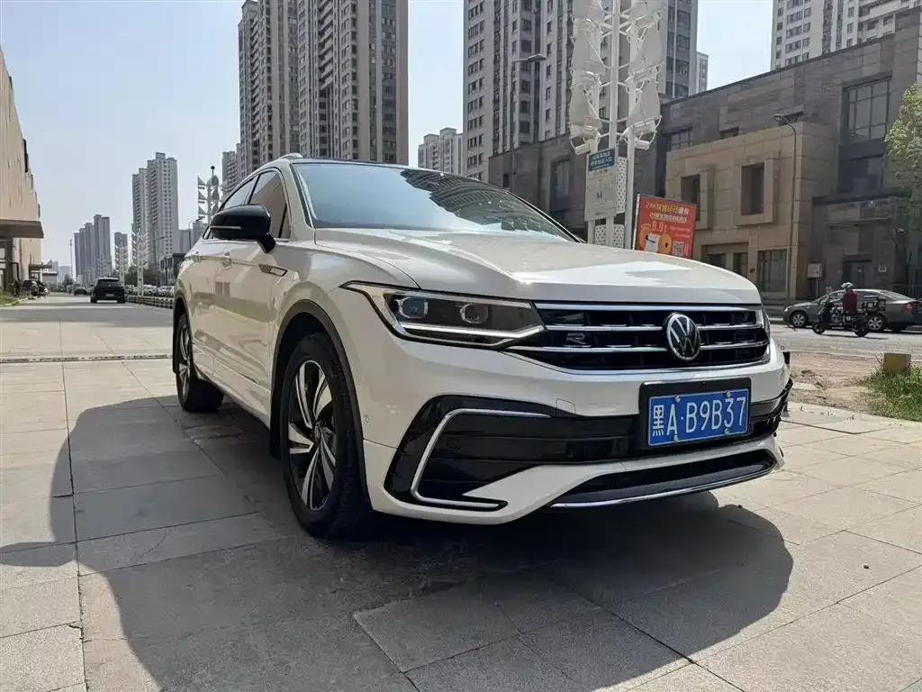 Volkswagen Tiguan X — фото 9