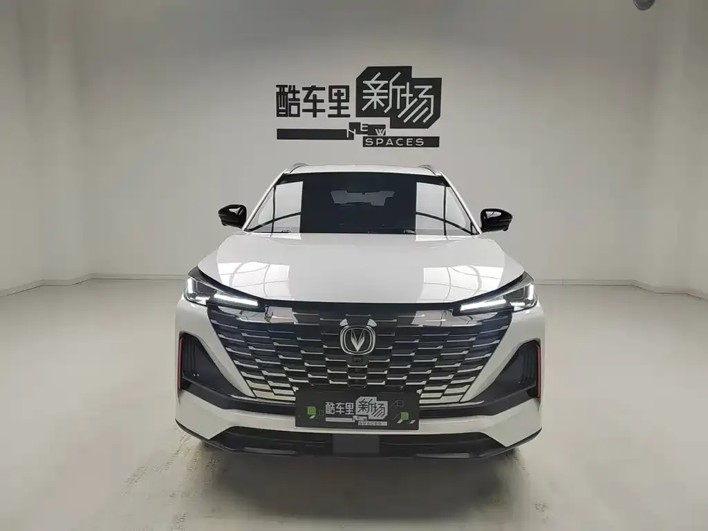 Changan CS55PLUS — фото 3