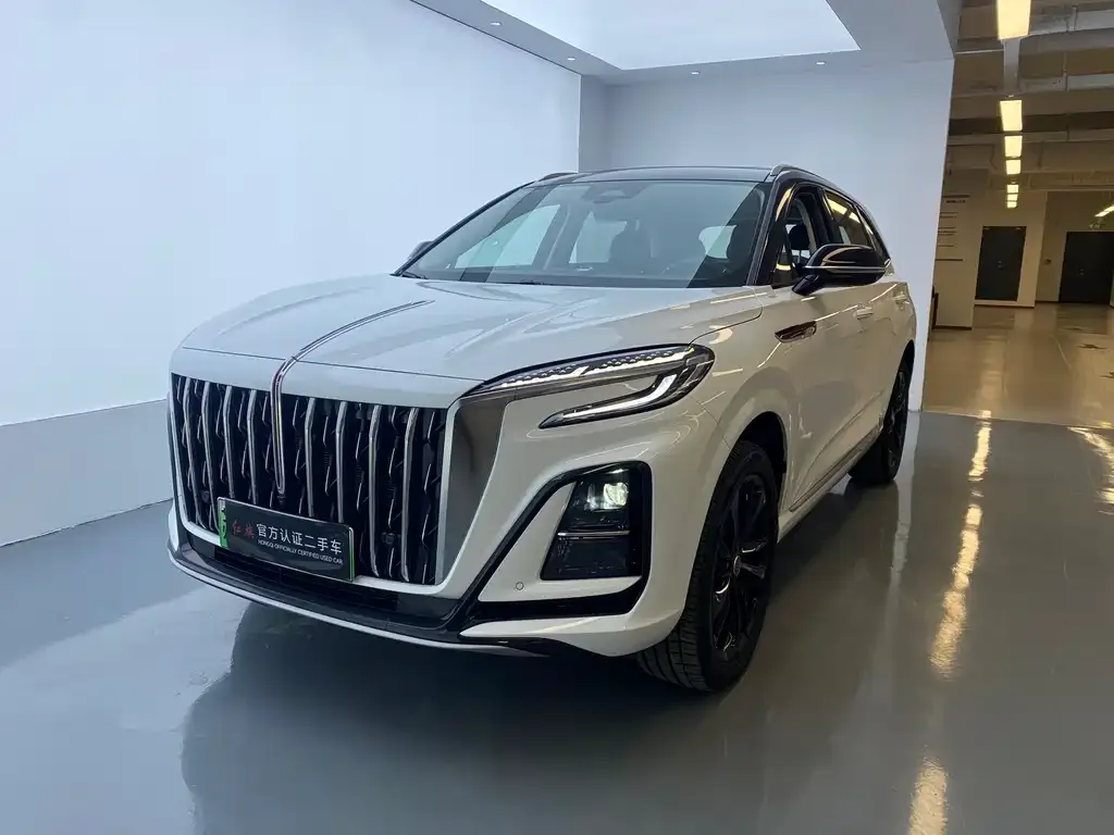Hongqi HS3 PHEV — фото 1