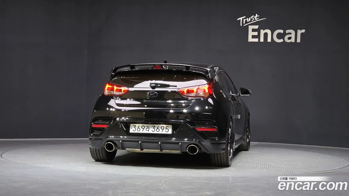 Hyundai Veloster — фото 2