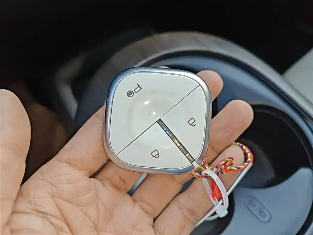 Baojun Yunduo — фото 2