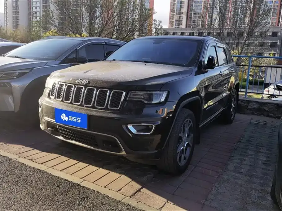 Jeep Grand Cherokee (Import) — фото 1