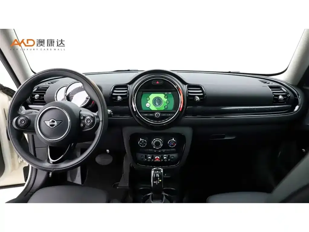 MINI Clubman — фото 4