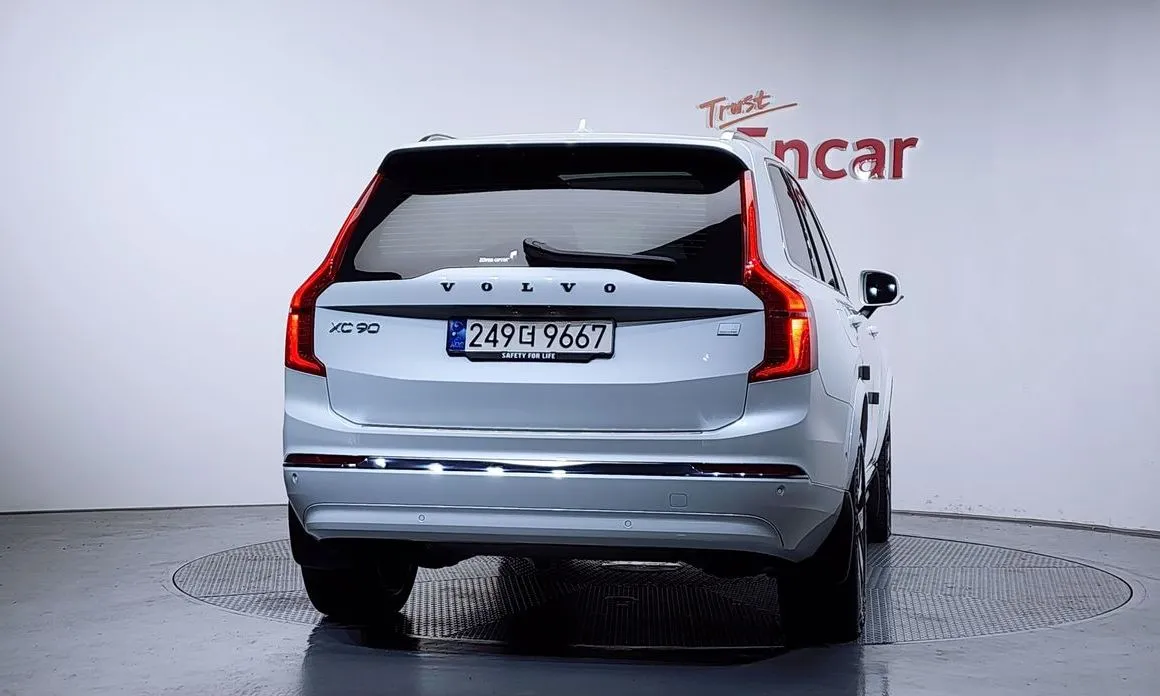 Volvo XC90 — фото 4