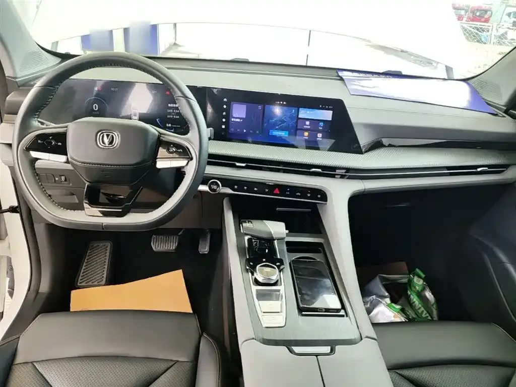 Changan CS75 PLUS — фото 9
