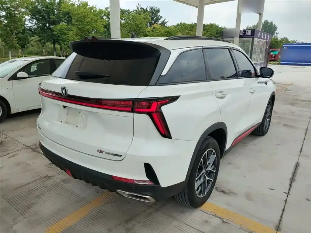 Changan CS75 PLUS — фото 3
