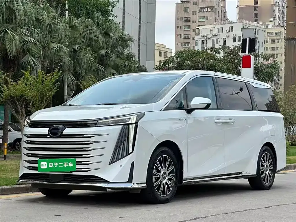 GAC Motor Trumpchi E9 — фото 1