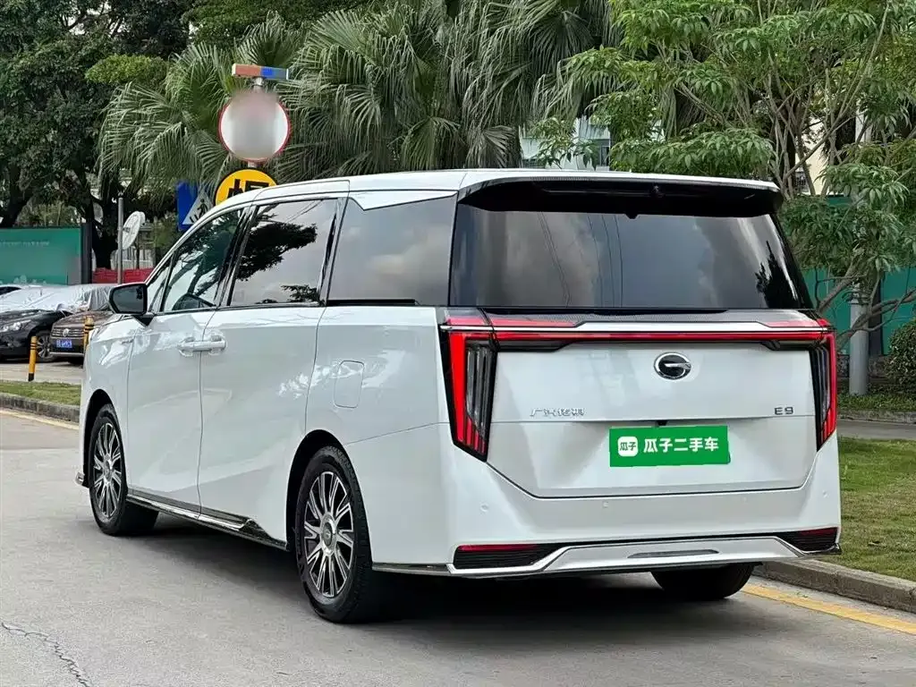 GAC Motor Trumpchi E9 — фото 4