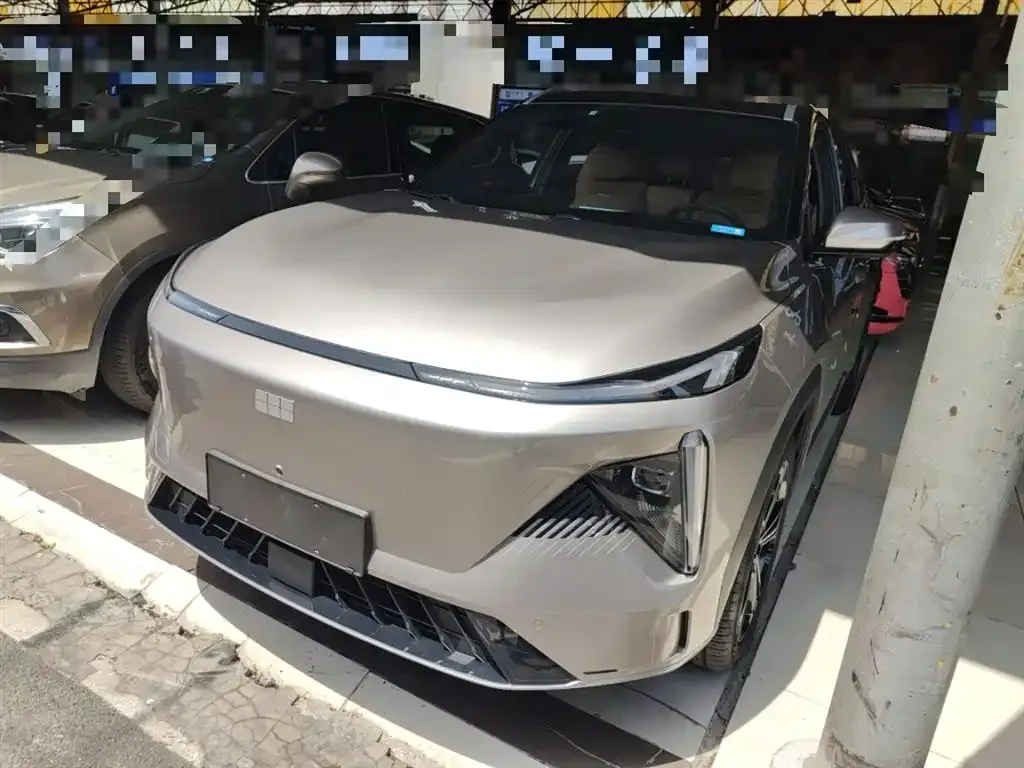 Geely Galaxy L7 — фото 1