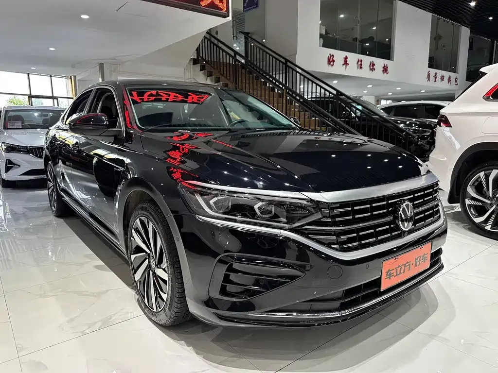 Volkswagen Passat — фото 3