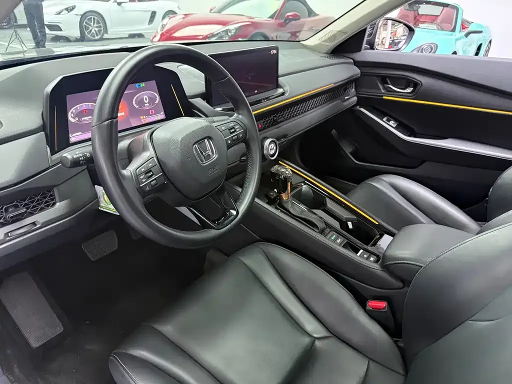 Honda Accord — фото 4