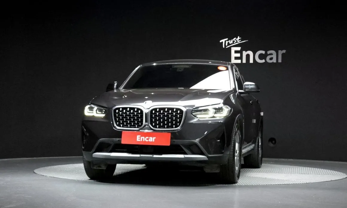 BMW X4 — фото 4
