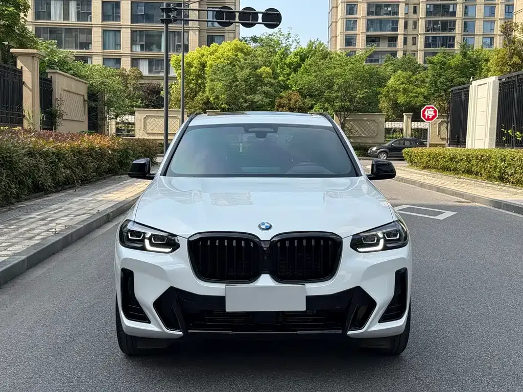 BMW X3 — фото 9