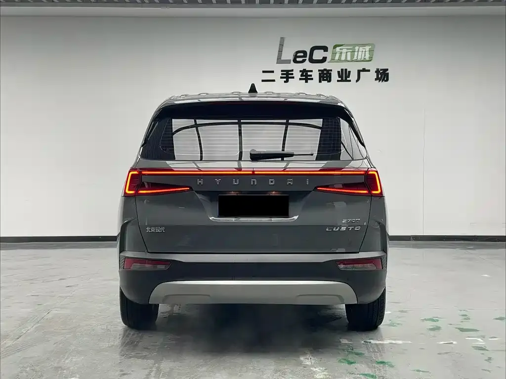 Hyundai Custo — фото 2