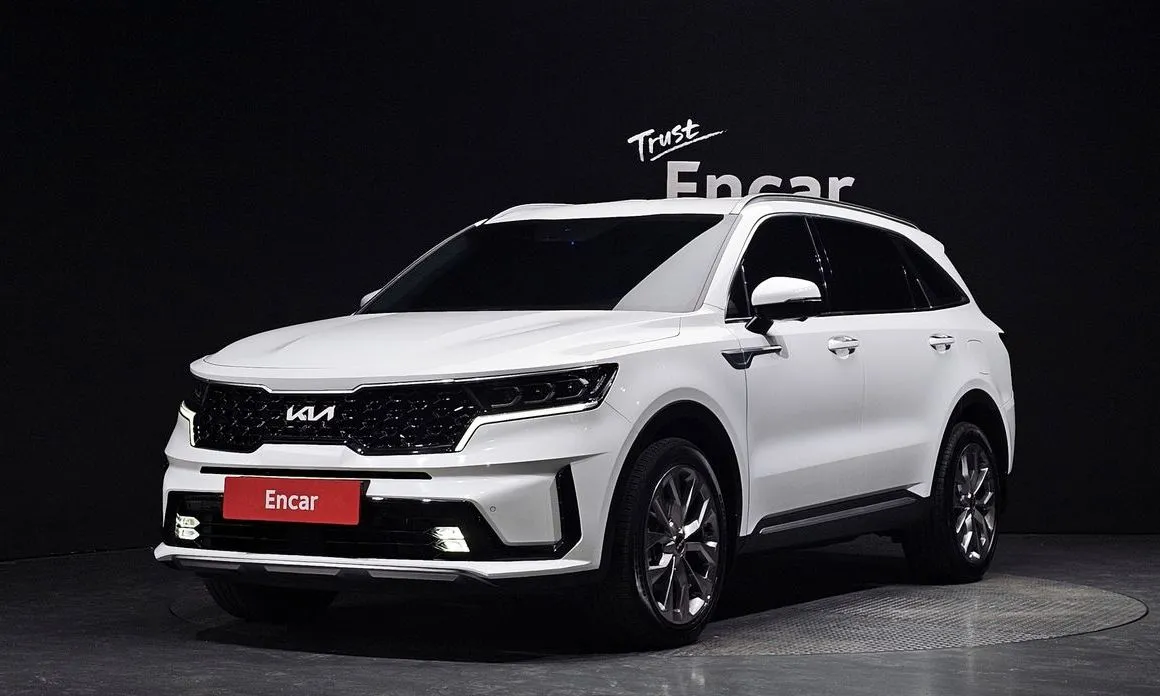 Kia Sorento — фото 1