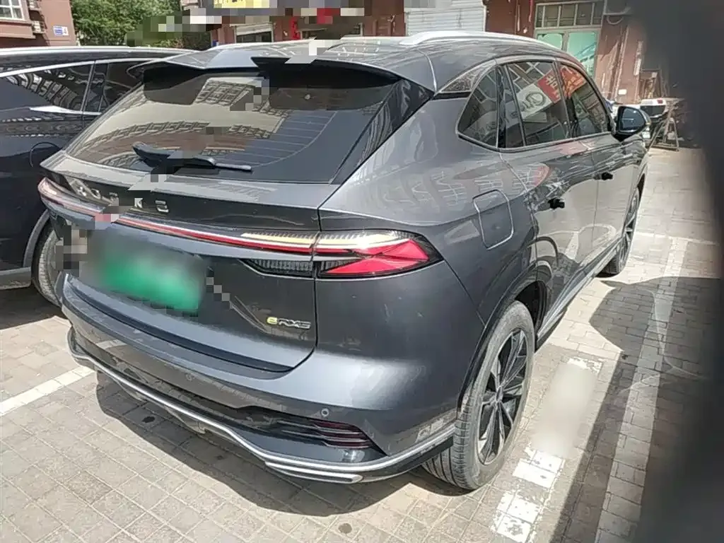Roewe RX5 New Energy — фото 6