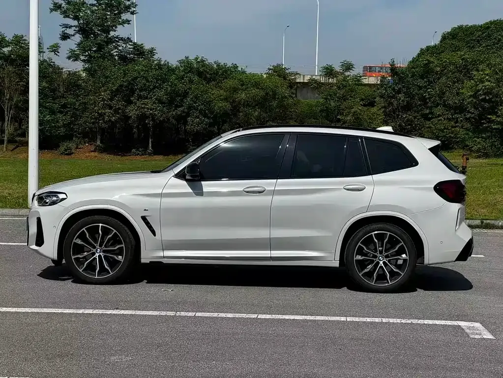 BMW X3 — фото 9
